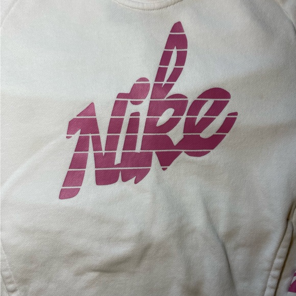 Nike girls sweatshirt - Picture 3 of 6